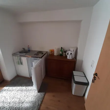 Biberach-riss-zimmer-frei, Einzel-zimmer Bad Kueche Birkenhard