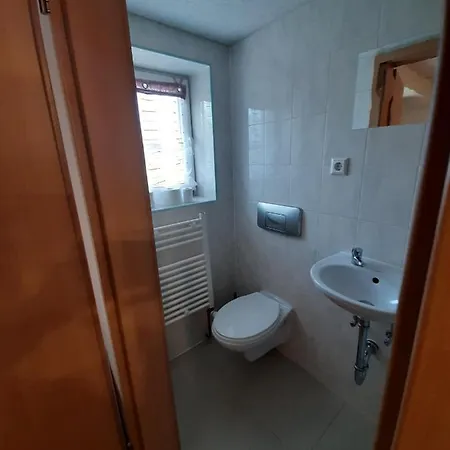 Casa de hóspedes Biberach-riss-zimmer-frei, Einzel-zimmer Bad Kueche Birkenhard