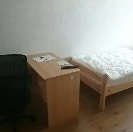 Guest house Biberach-riss-zimmer-frei, Einzel-zimmer Bad Kueche 2*