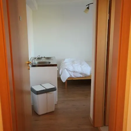 Biberach-riss-zimmer-frei, Einzel-zimmer Bad Kueche Birkenhard