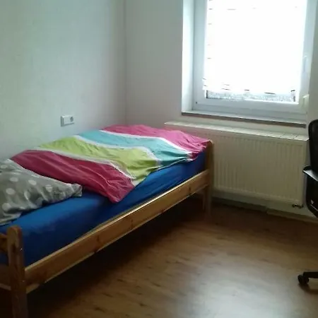 בית הארחה Biberach-riss-zimmer-frei, Einzel-zimmer Bad Kueche